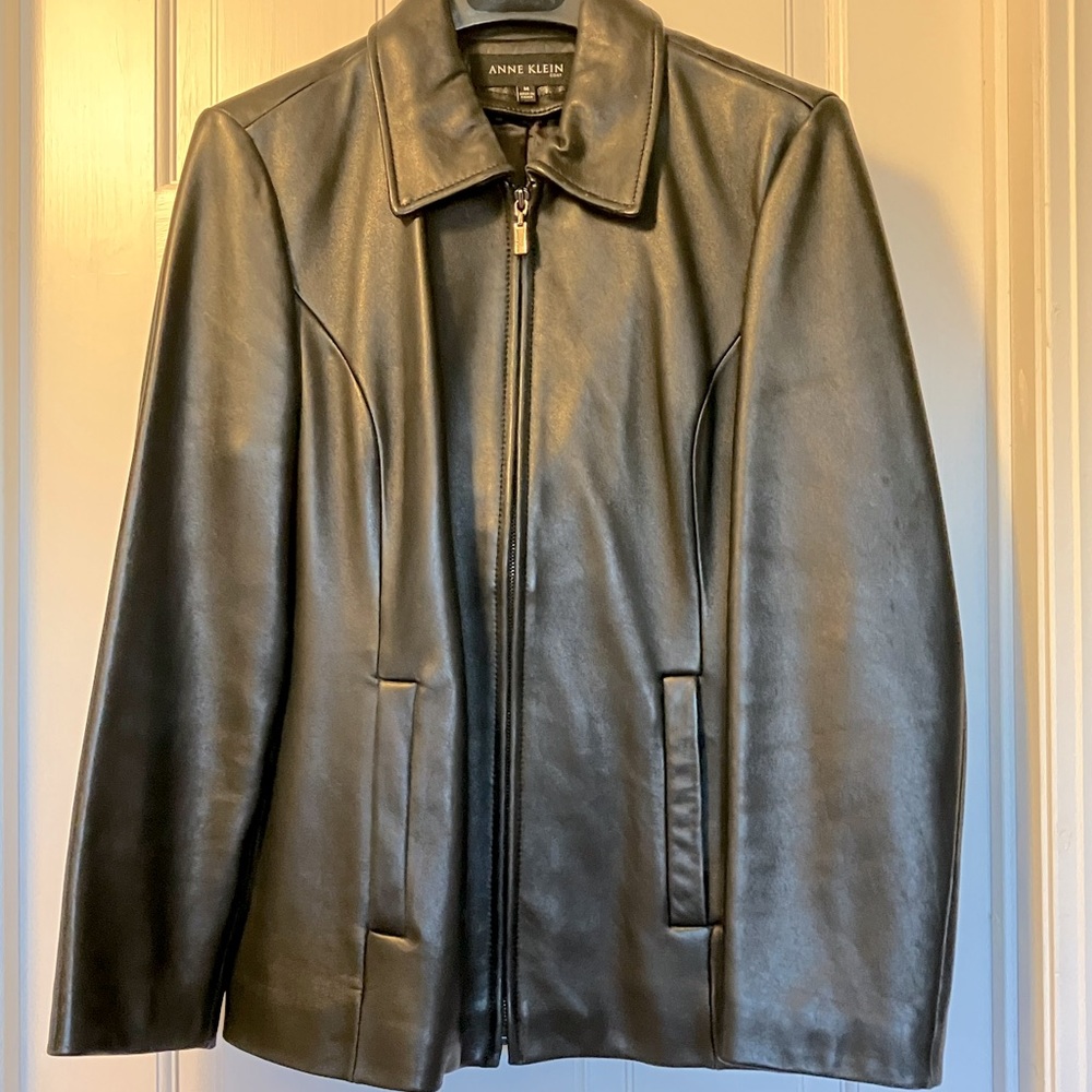Anne Klein black leather jacket size medium